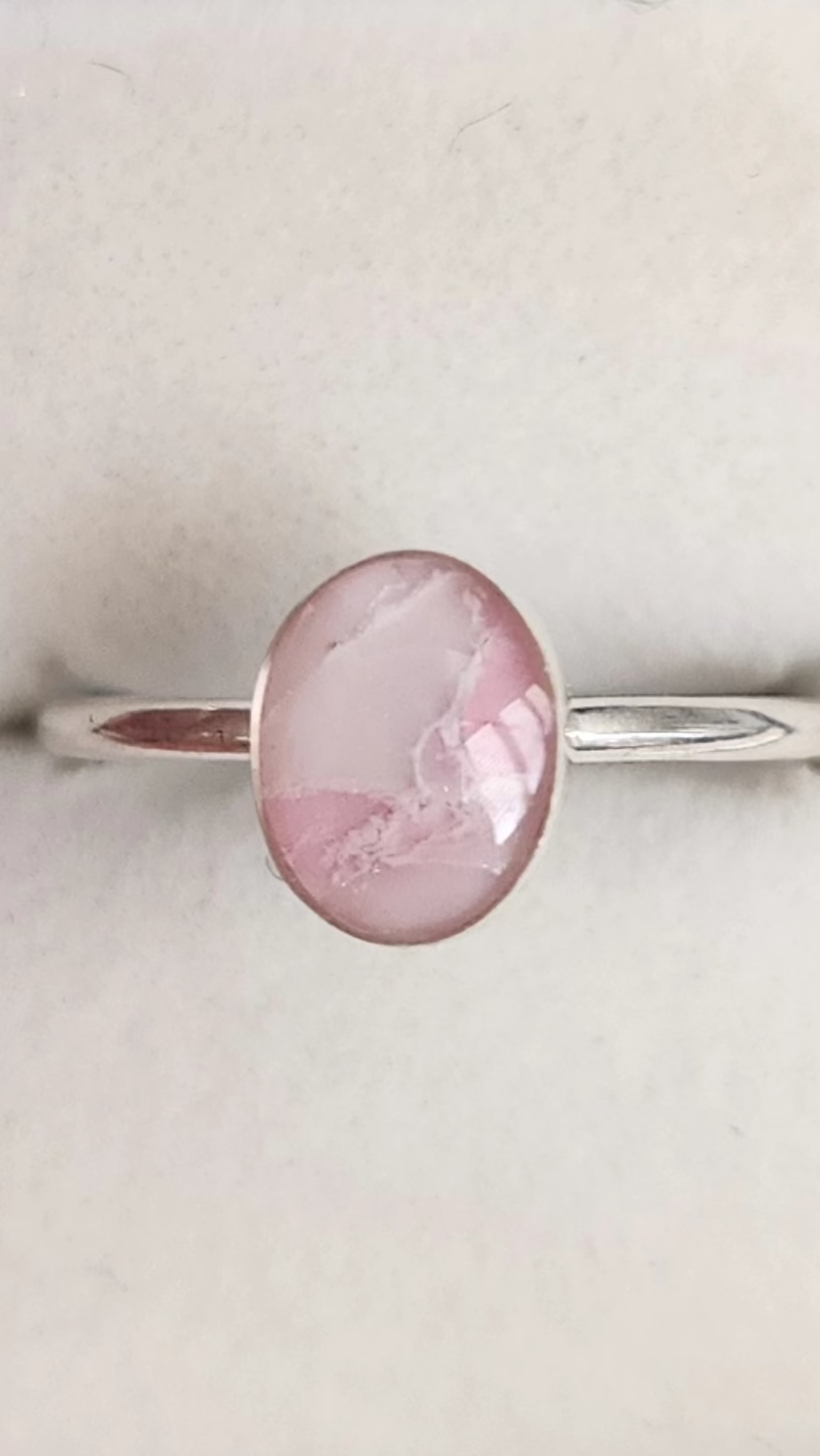 Sterling Silver Rose Quartz Oval Ring